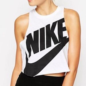 Nike cropped top